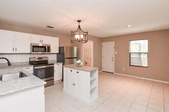 1444 Sun Breeze Dr in Little Elm, TX - Building Photo - Building Photo