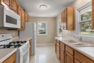6712 Cleveland Ave in Lincoln, NE - Building Photo - Building Photo