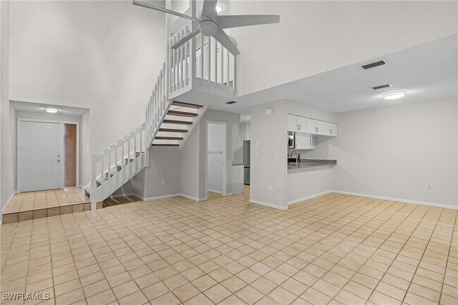 property at 11653 Pointe Cir