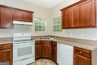 154 Mineral Springs Ln in Newnan, GA - Building Photo - Building Photo