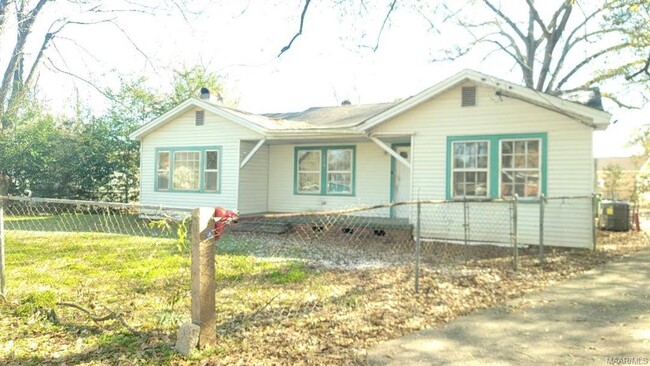 1982 Johnson St in Montgomery, AL - Building Photo - Building Photo