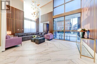 2343 Khalsa Gate in Oakville, ON - Building Photo - Building Photo