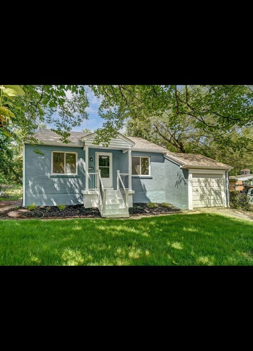 3736 Odin Ave in Silverton, OH - Building Photo