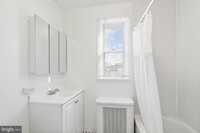 2773 Helen St photo'