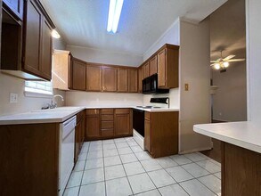 6113 8th Dr in Lubbock, TX - Building Photo - Building Photo