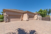 2816 E Carob Dr in Chandler, AZ - Building Photo - Building Photo