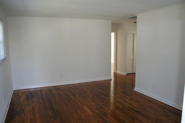 203 York St in Jacksonville, NC - Building Photo - Building Photo