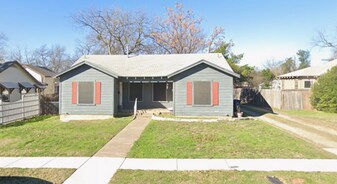 2812-2814 Halbert St in Fort Worth, TX - Building Photo