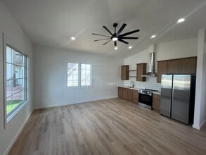 542 Daniel Dr in Santa Maria, CA - Building Photo - Building Photo