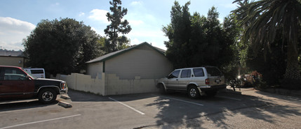 211 Mt. Washington Dr in Los Angeles, CA - Foto de edificio - Building Photo