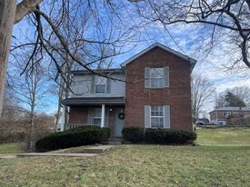 3221 Woodward St in Erlanger, KY - Building Photo