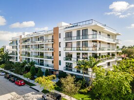 Aqualuna Las Olas in Fort Lauderdale, FL - Building Photo