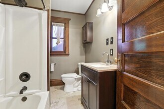 1500 N 22nd Ave in Minneapolis, MN - Building Photo - Building Photo