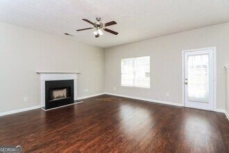 7611 Apostle Rd in Fairburn, GA - Building Photo - Building Photo