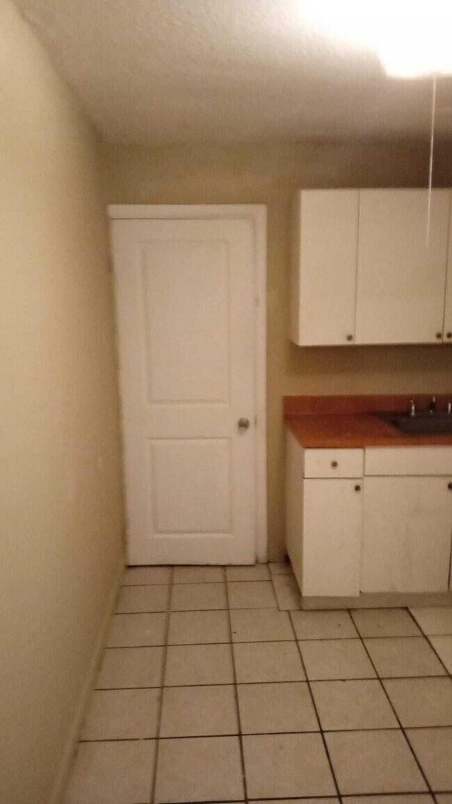 900 Avenue H in Riviera Beach, FL - Building Photo - Building Photo