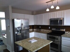 10118 Woodrose Ct in Highlands Ranch, CO - Foto de edificio - Building Photo