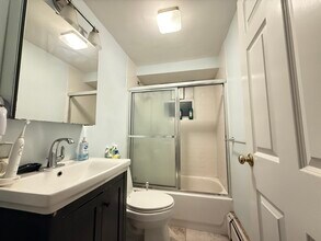 259 Beacon St in Boston, MA - Foto de edificio - Building Photo