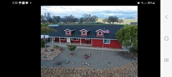 9754 Laredo Dr in La Grange, CA - Building Photo