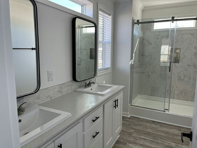 1662 Coralwood Ln in Sarasota, FL - Building Photo - Building Photo