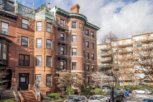 112 Pinckney St in Boston, MA - Building Photo