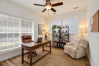 32 Weatherby Cir in Savannah, GA - Building Photo - Building Photo