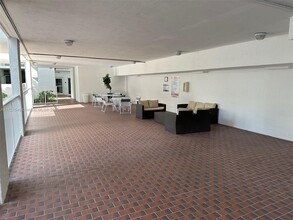 1666 West Ave in Miami Beach, FL - Building Photo - Building Photo