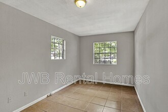 9269 Sibbald Rd in Jacksonville, FL - Building Photo - Building Photo