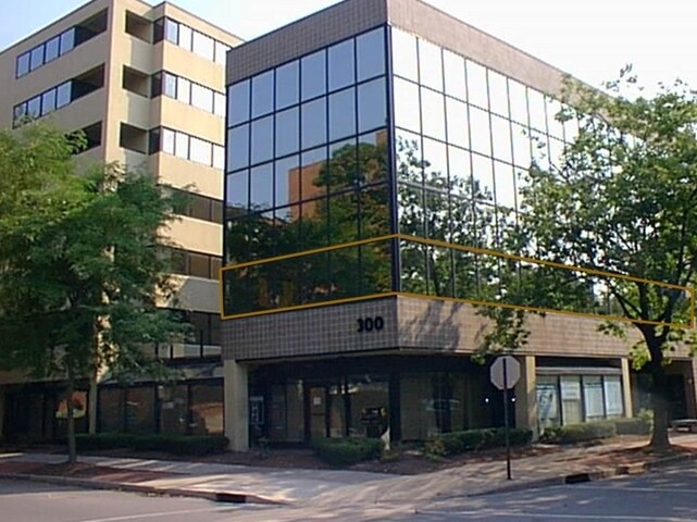 300 S Allen St