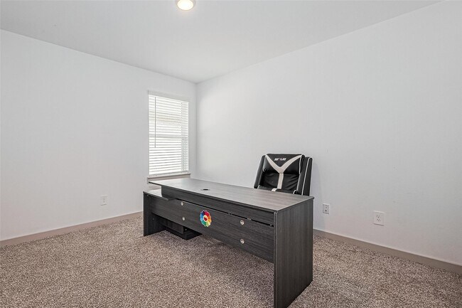 property at 29518 Paytons Park Ct