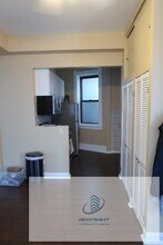 1547 W Blackhawk St in Chicago, IL - Building Photo - Building Photo