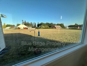 28 Cameron Acres Ln in Sequim, WA - Building Photo - Building Photo