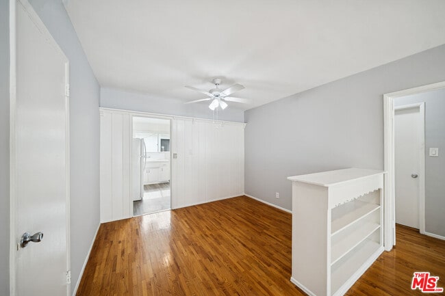 5307 Vantage Ave in Los Angeles, CA - Building Photo - Building Photo