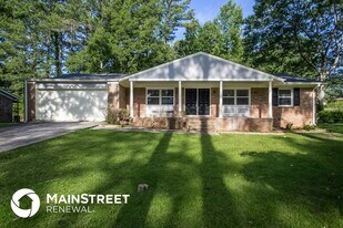 6207 Newberry Ln in Riverdale, GA - Building Photo