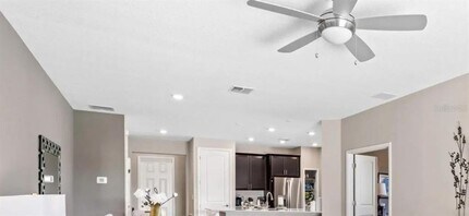 5038 Barnet Dr in Davenport, FL - Building Photo - Building Photo
