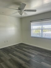 11290 Overseas Hwy in Marathon, FL - Building Photo - Building Photo