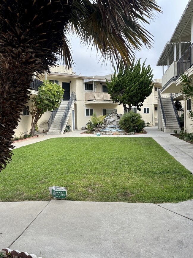 property at 611 E Kelso St