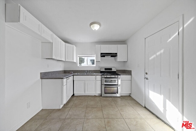 66124 Acoma Ave in Desert Hot Springs, CA - Building Photo - Building Photo