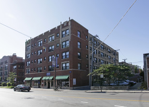 Lakeview Apartments in Chicago, IL - Building Photo - Building Photo