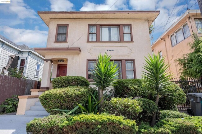 property at 865 40th St