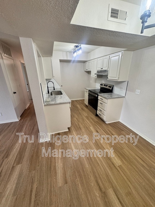 14425 N Pennsylvania Ave