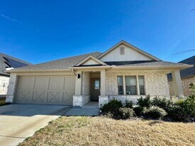 113 Arrow Wood Rd in Waxahachie, TX - Building Photo