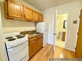 8 Wait St in Roxbury Crossing, MA - Building Photo