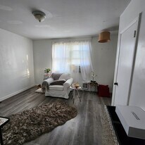 3117 Gilham St, Unit 2