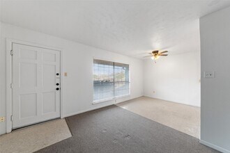 926 E 14th St in Houston, TX - Building Photo - Building Photo