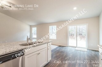 508 Turning Lk Dr in Zebulon, NC - Building Photo - Building Photo
