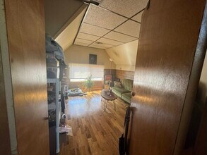 2621 N Maryland Ave, Unit 3 in Milwaukee, WI - Building Photo - Building Photo