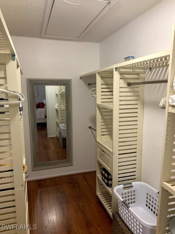 property at 107 Tuscana Ct