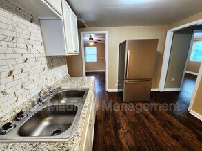 1029 W 38th St in Savannah, GA - Building Photo - Building Photo