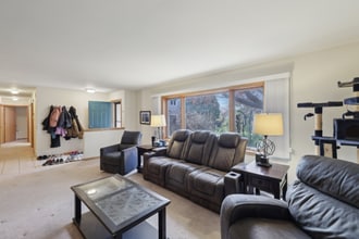 1214 N High Point Rd in Middleton, WI - Building Photo - Building Photo