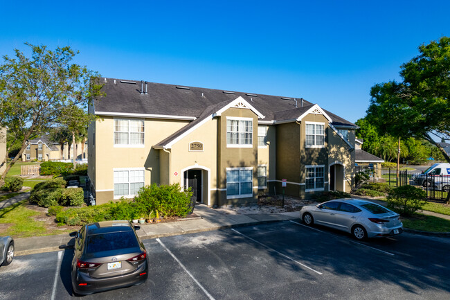 Hickory Pointe in Melbourne, FL - Building Photo - Primary Photo